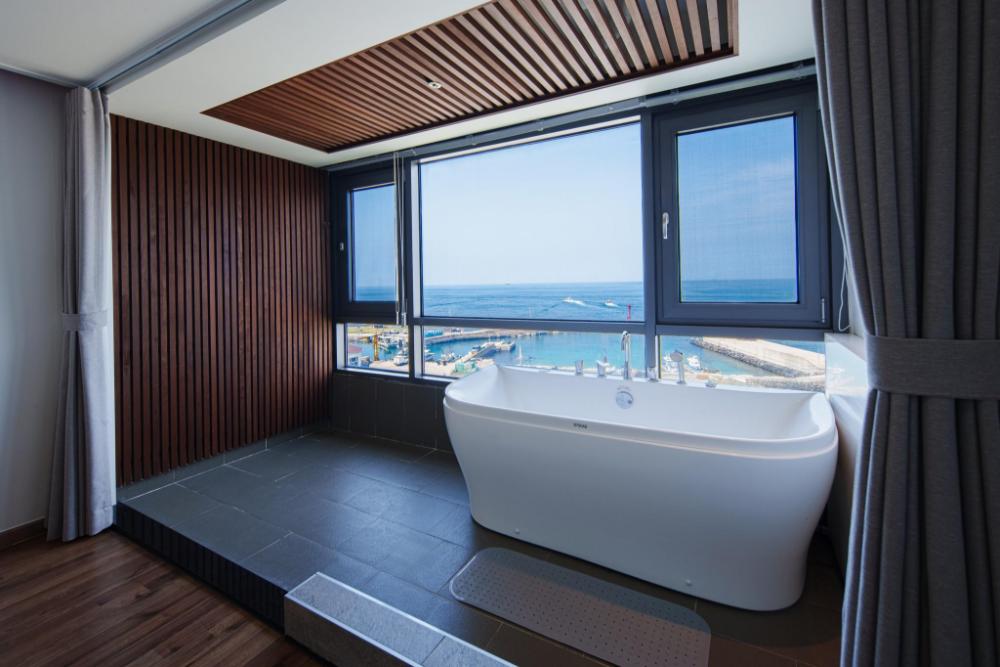 jeju frame spavill pension