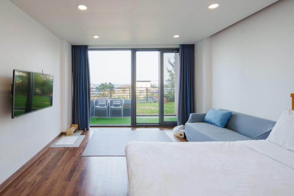 jeju frame spavill pension