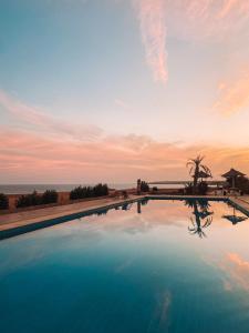 adrenalin beach lodge