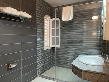 el pacha suites sharm sanafir hotel