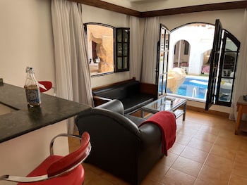 el pacha suites sharm sanafir hotel