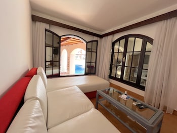 el pacha suites sharm sanafir hotel