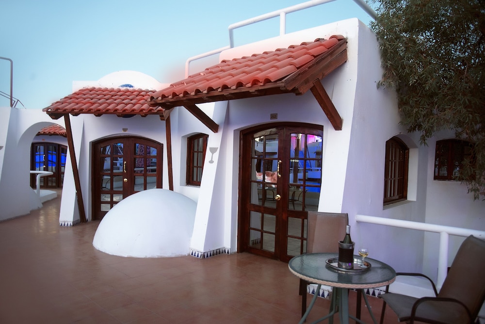 el pacha suites sharm sanafir hotel