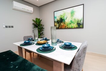 mabaat al qairawan signature 624