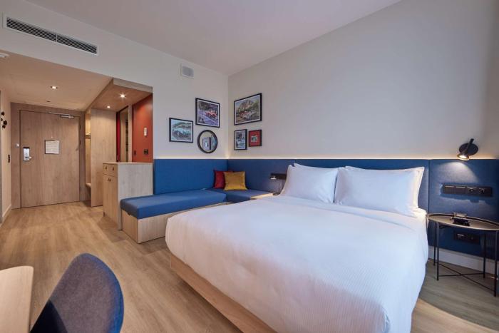 hampton by hilton poznan swarzedz
