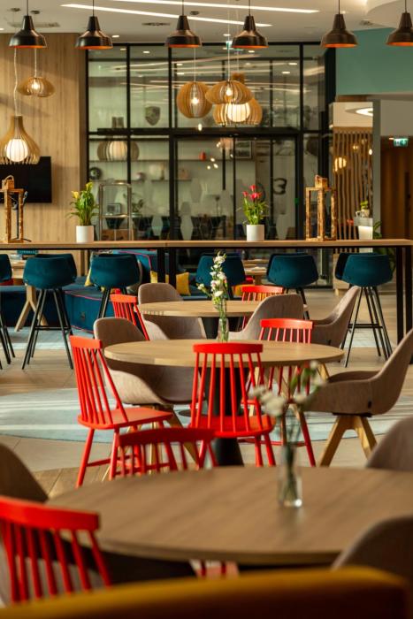 hampton by hilton poznan swarzedz