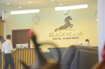 black horse hotel apartment