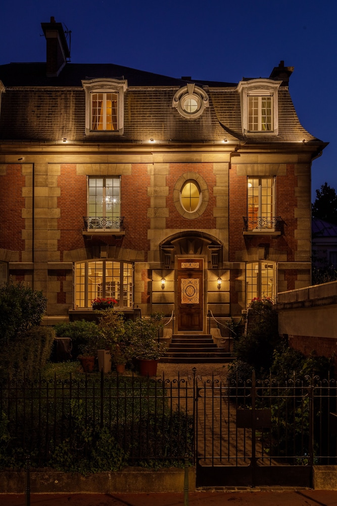 lhotel particulier paris asnieres