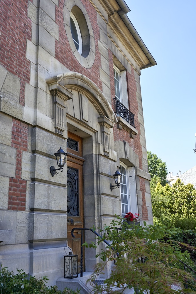 lhotel particulier paris asnieres