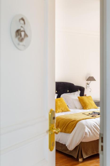 lhotel particulier paris asnieres