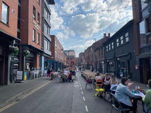 quay apartments manchester
