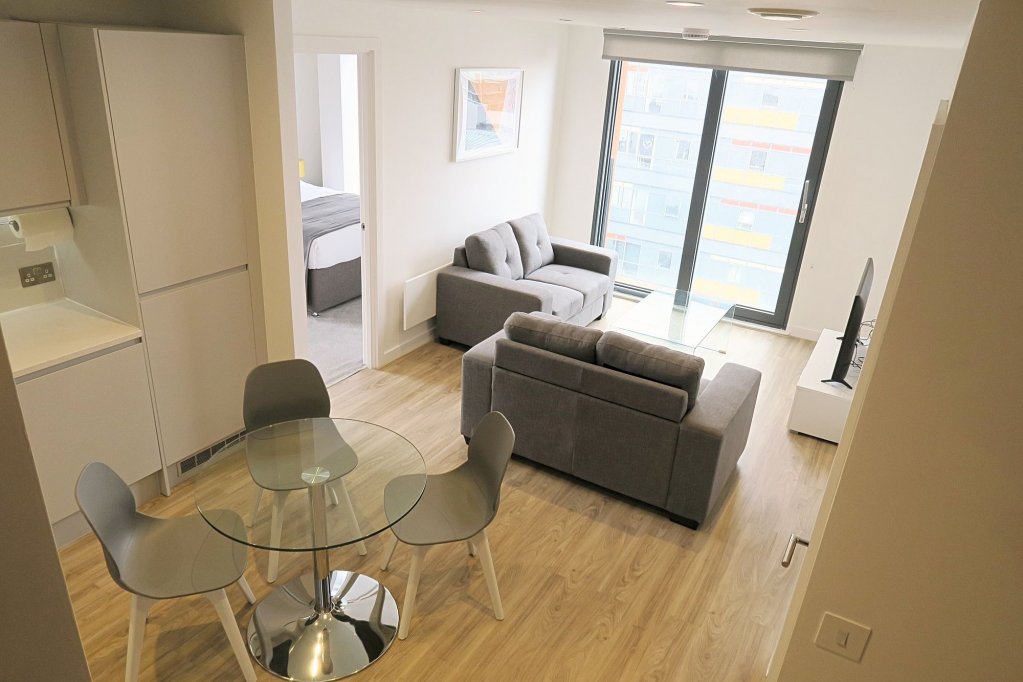 quay apartments manchester