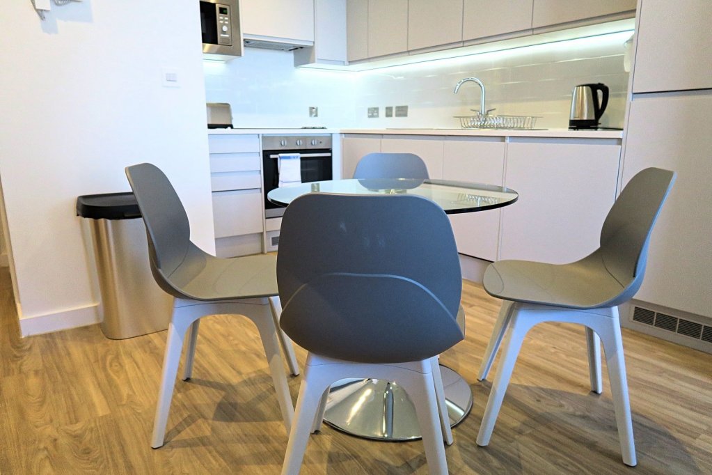 quay apartments manchester