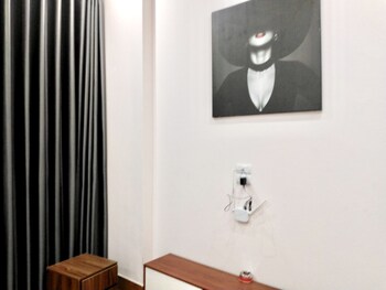 ngoc khanh hotel