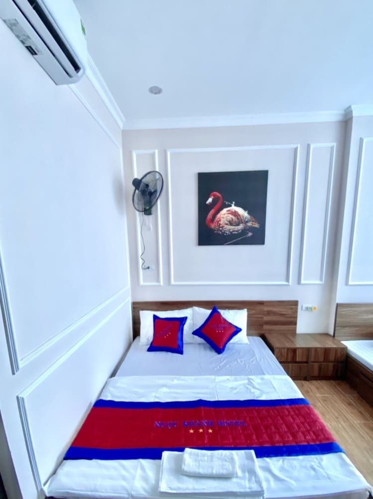 ngoc khanh hotel