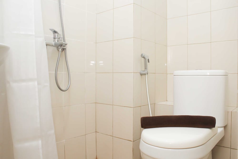 nice and elegant studio at riverview jababeka apartment