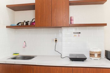 nice and elegant studio at riverview jababeka apartment