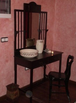 hotel rural cuatro esquinas