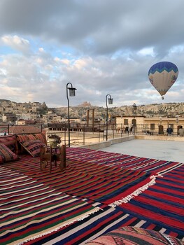 kayra cave suites