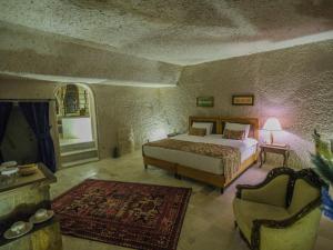kalsedon cave suites