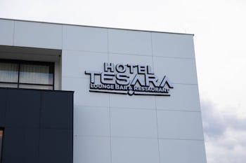 hotel tesara