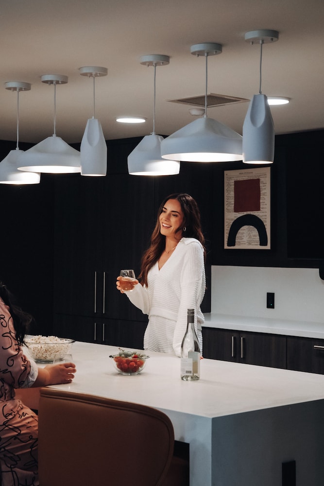 level seattle downtown south lake union