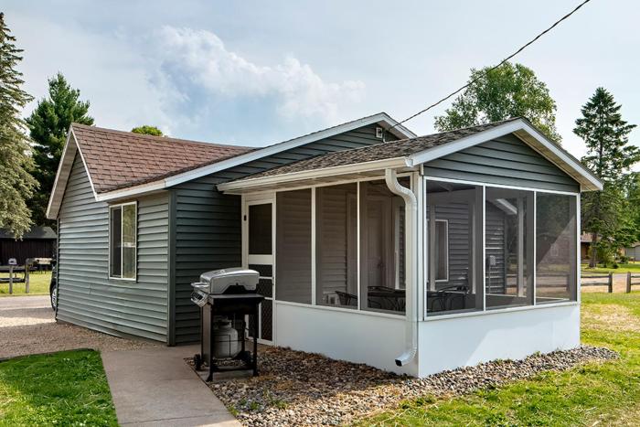 big river escape riverside cabins