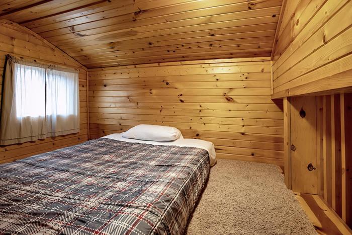 big river escape riverside cabins