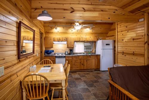 big river escape riverside cabins