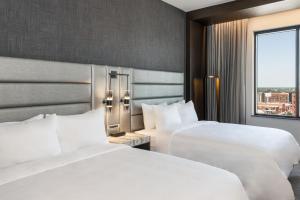 renaissance oklahoma city downtown bricktown hotel