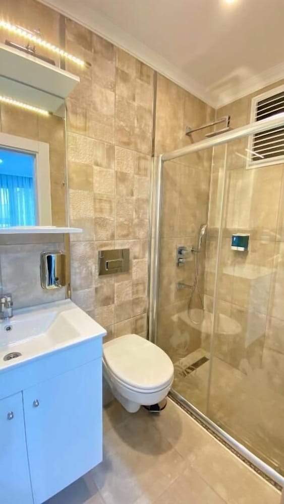 heaven suite hotel
