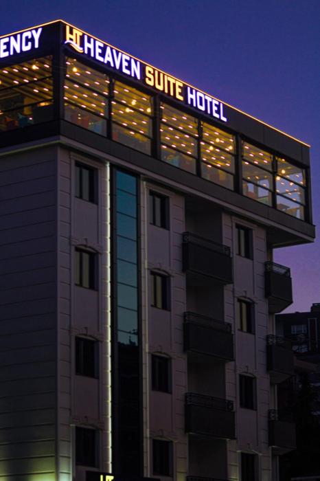 heaven suite hotel