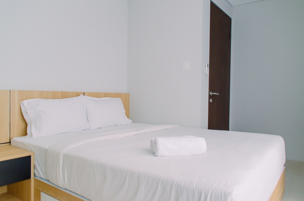 elegant and comfy 2br transpark bintaro apartment