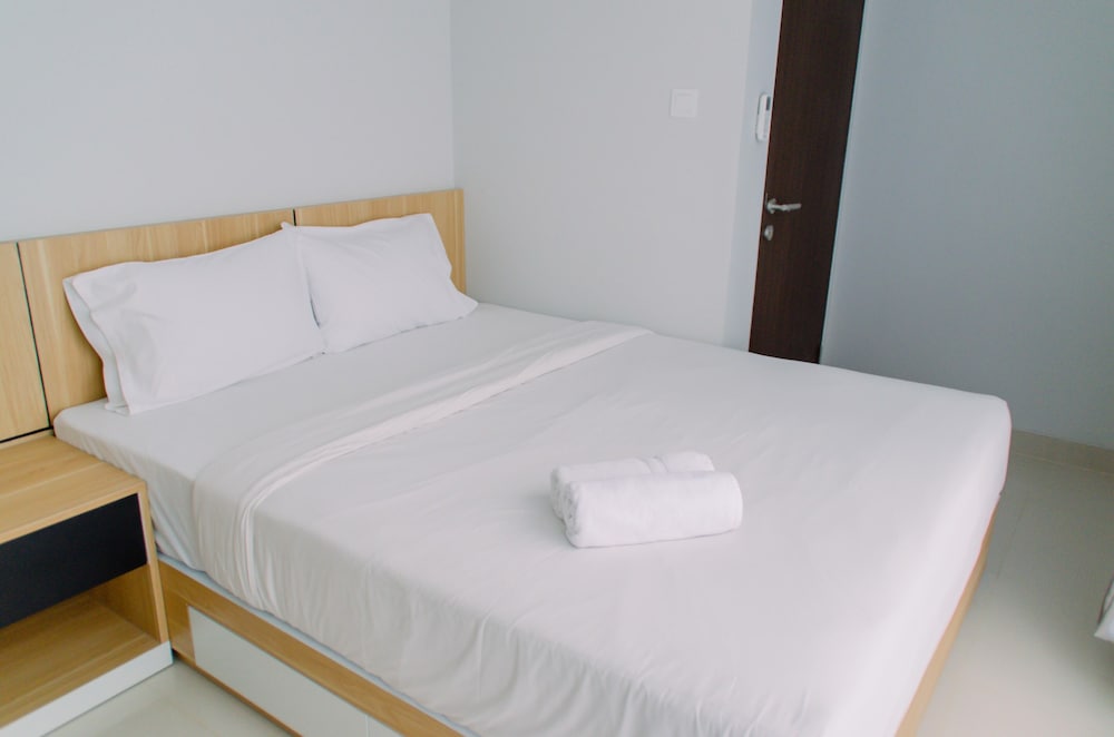elegant and comfy 2br transpark bintaro apartment