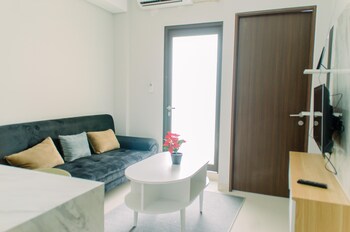 Elegant And Comfy 2Br Transpark Bintaro Apartment,,0 star