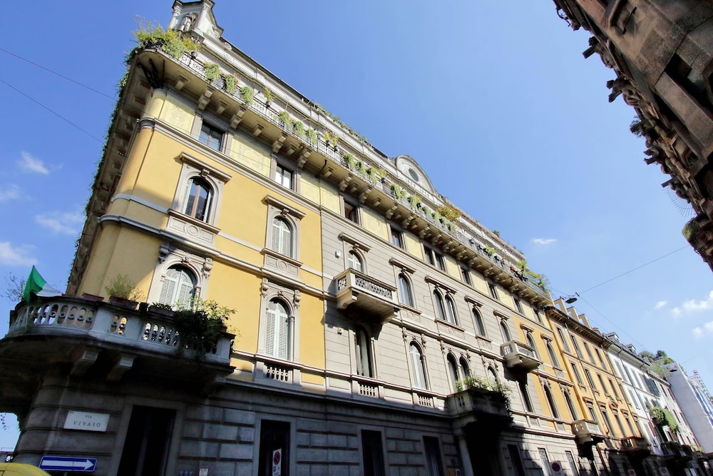 vico fashion district