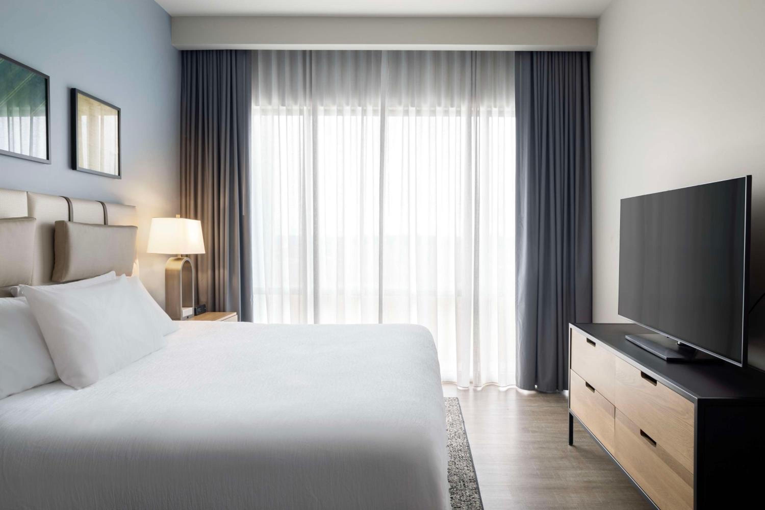 embassy suites by hilton bowling green
