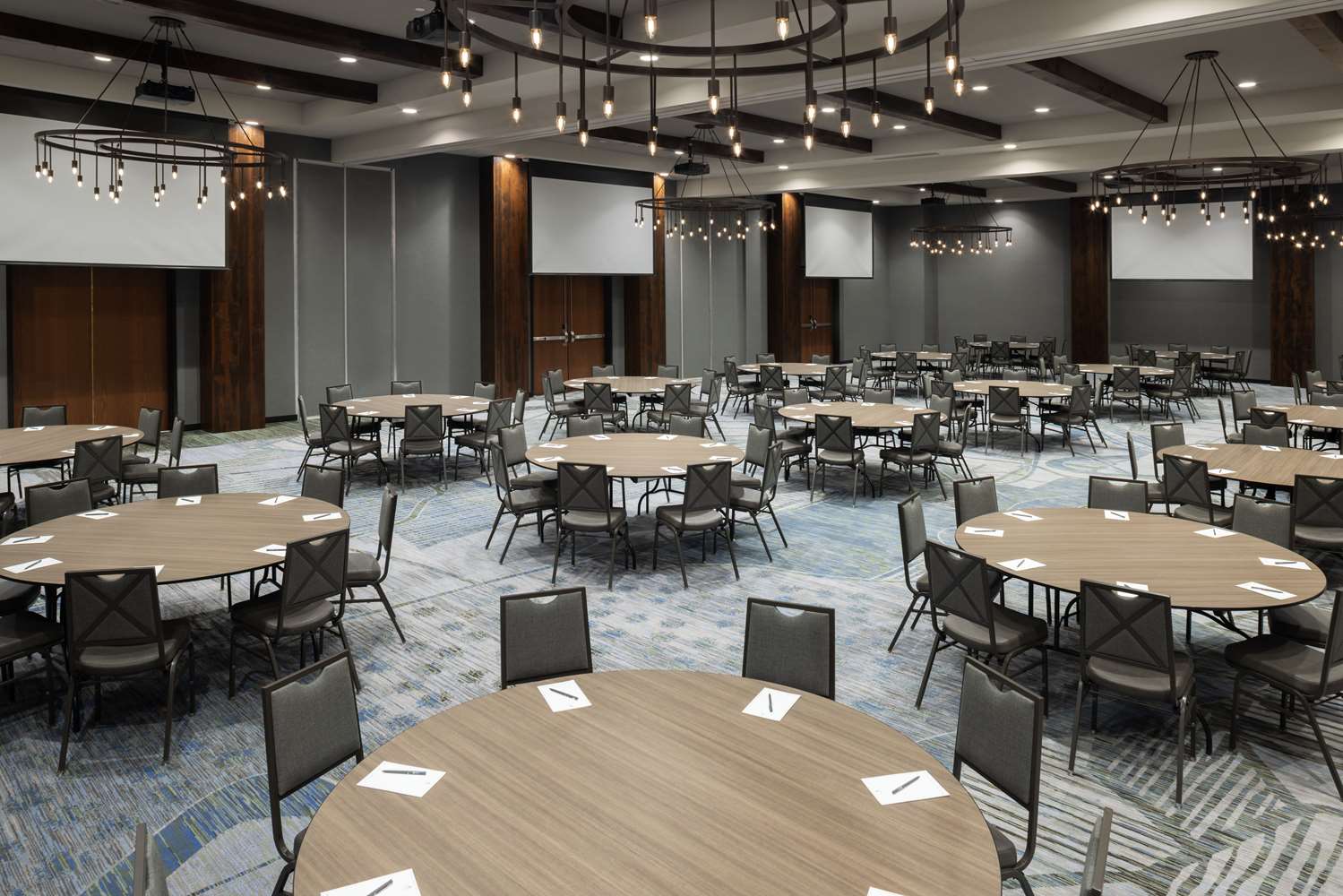 embassy suites by hilton bowling green