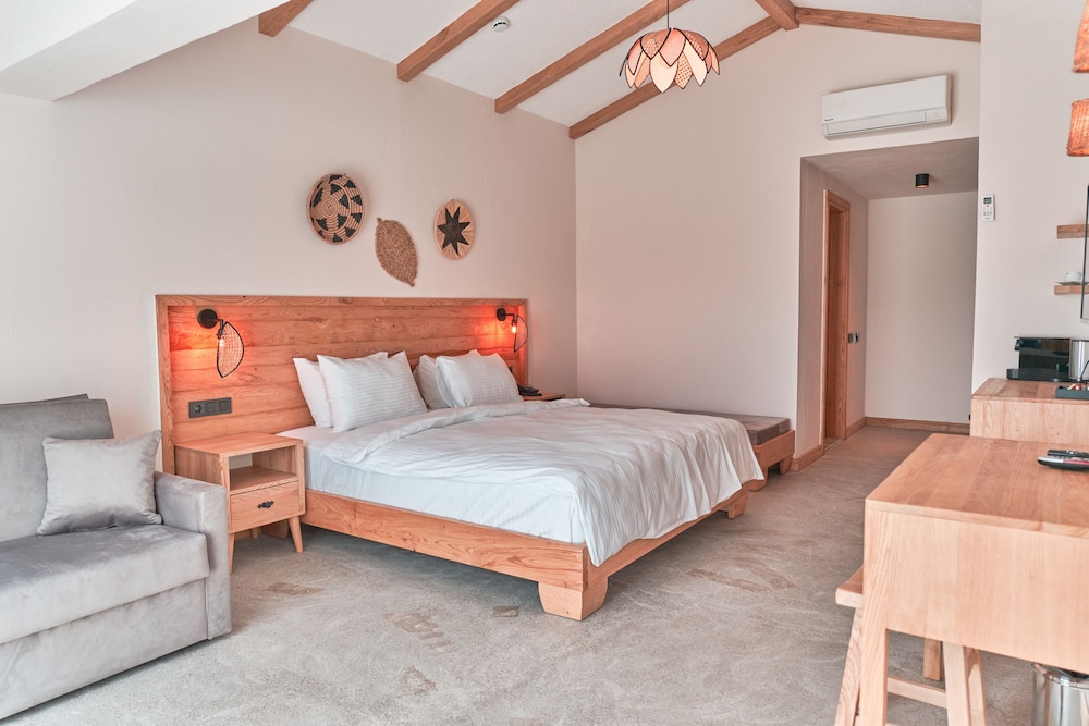 the pearl oludeniz