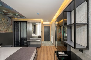 continental airport hotel