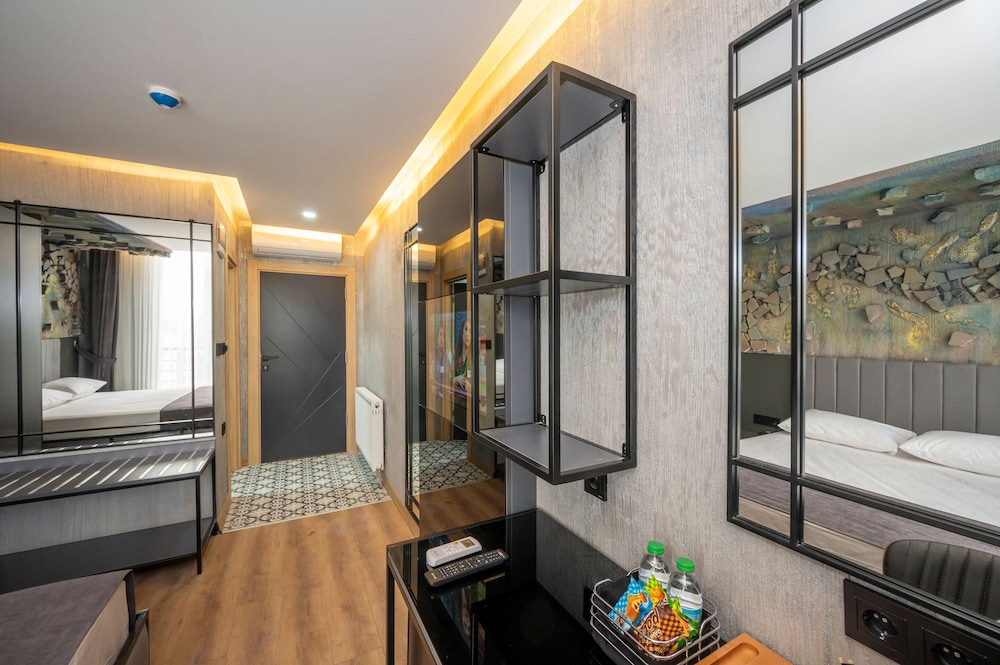 continental airport hotel