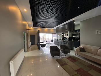 continental airport hotel