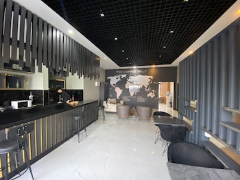 continental airport hotel