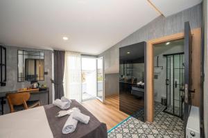 continental airport hotel