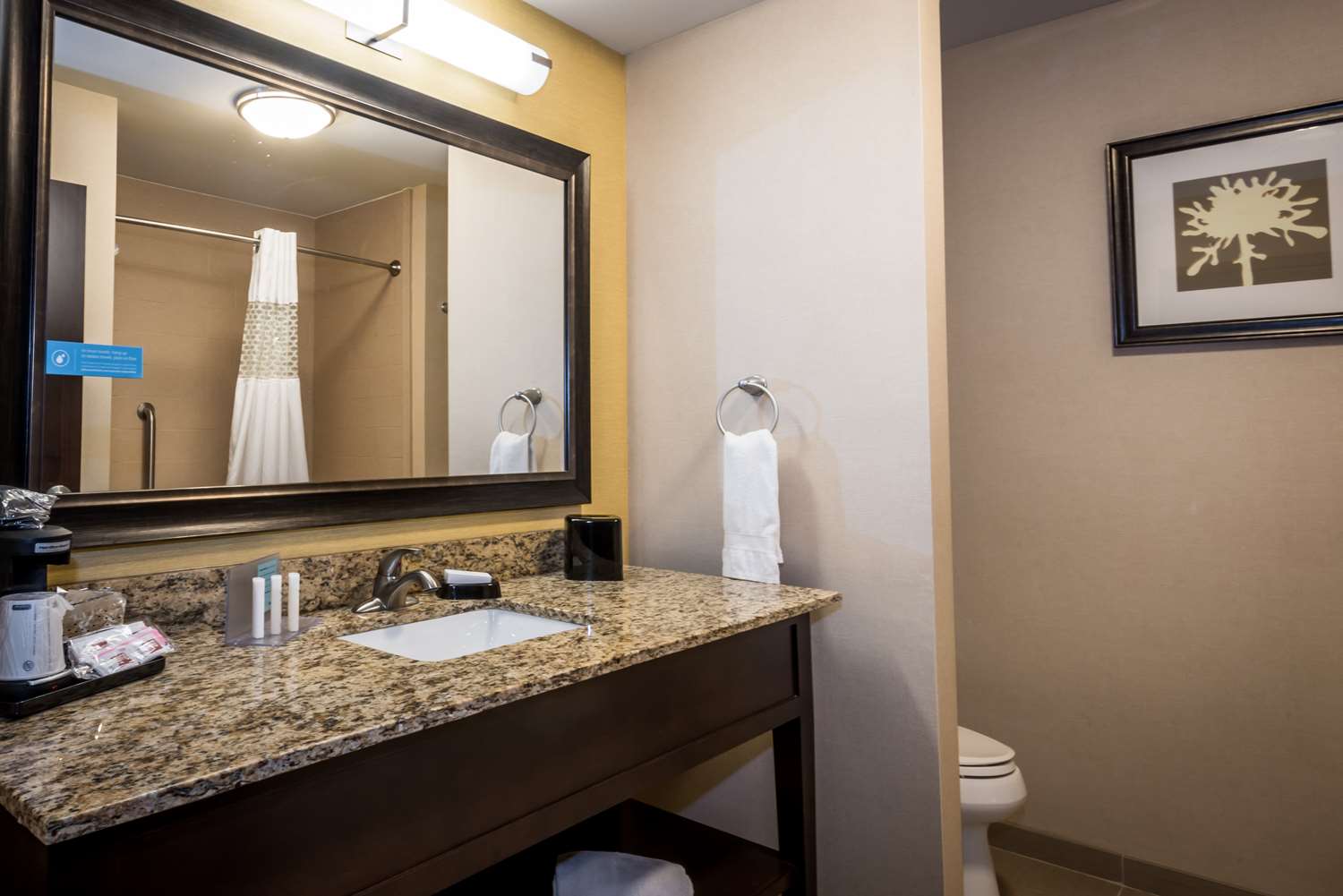 hampton inn indianapolis nw zionsville