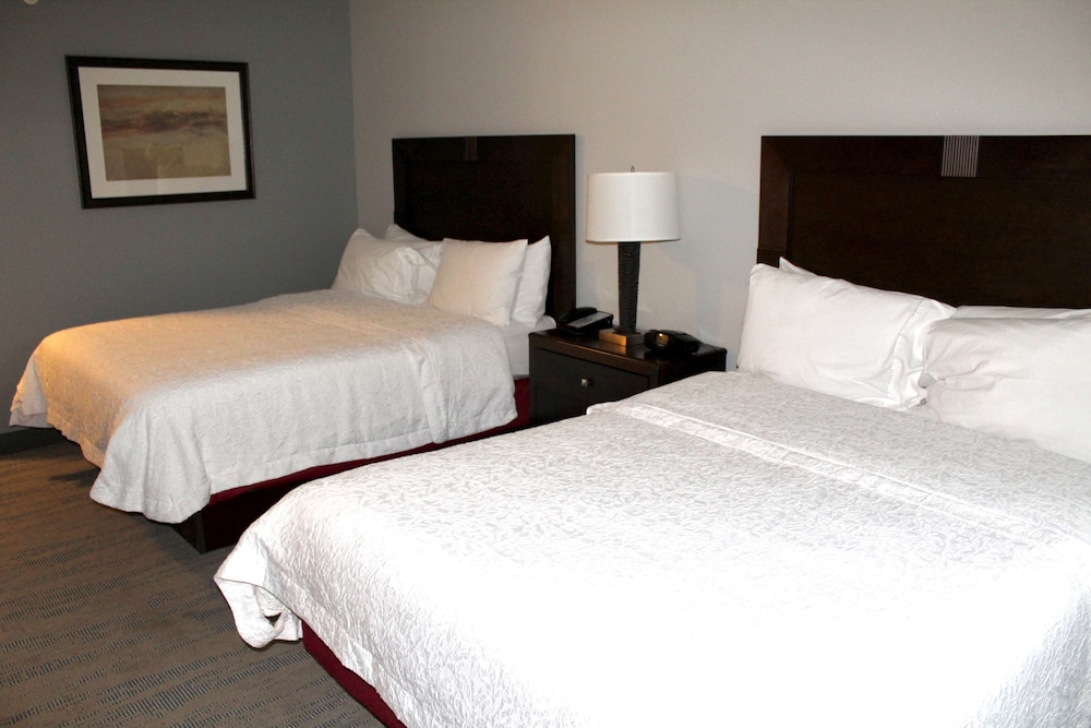 hampton inn indianapolis nw zionsville