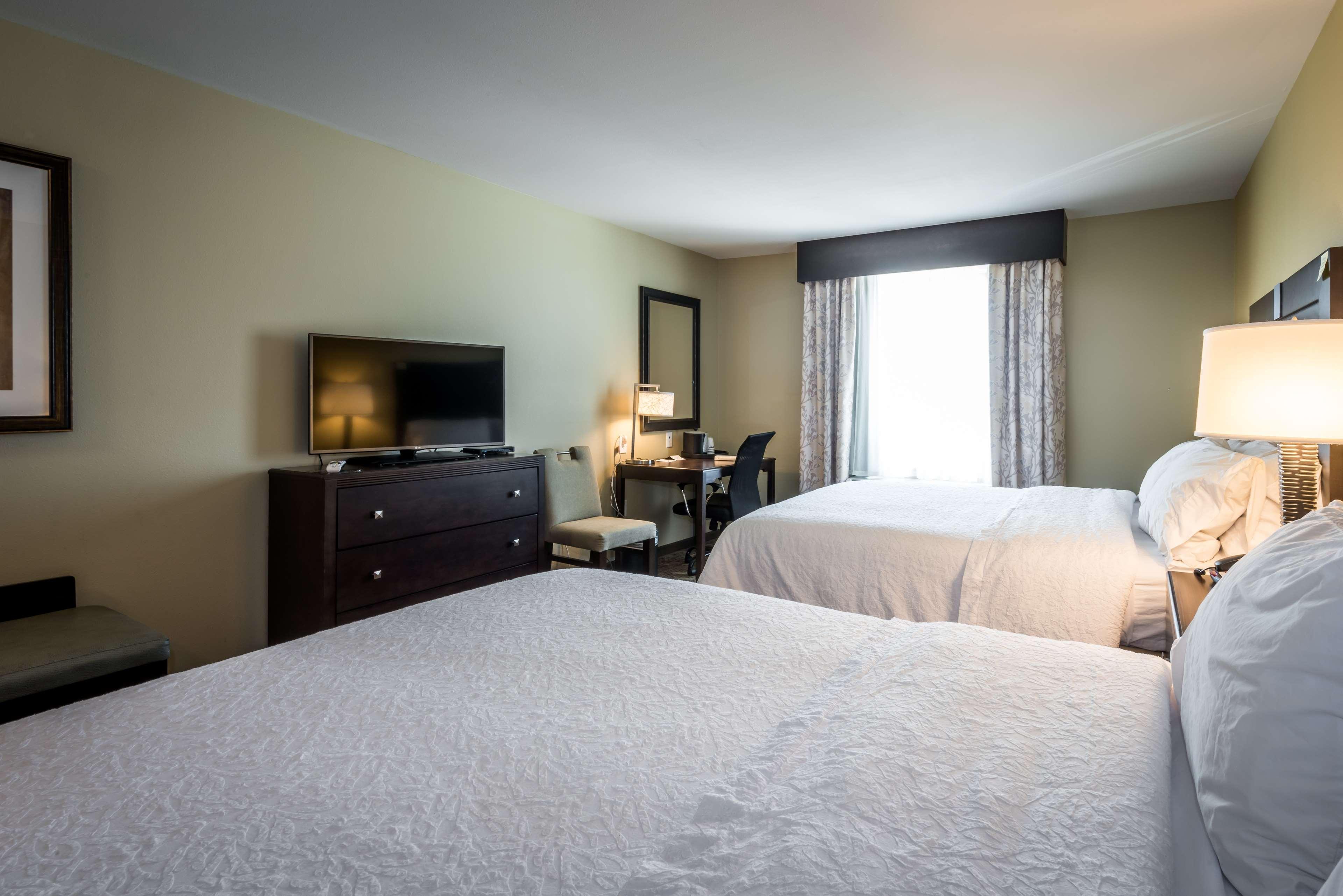 hampton inn indianapolis nw zionsville