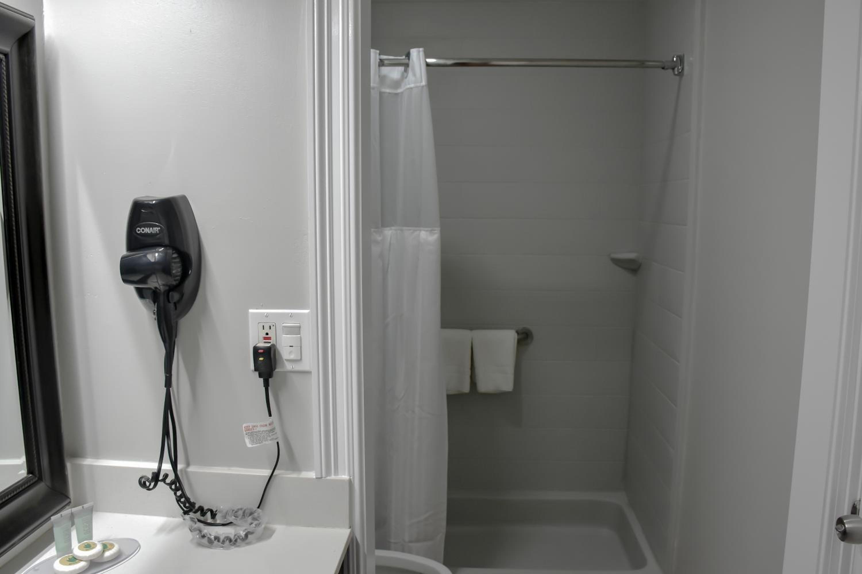 hampton inn indianapolis nw zionsville