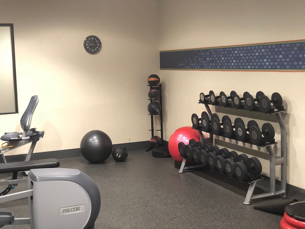 hampton inn indianapolis nw zionsville