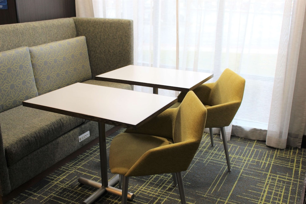 hampton inn indianapolis nw zionsville